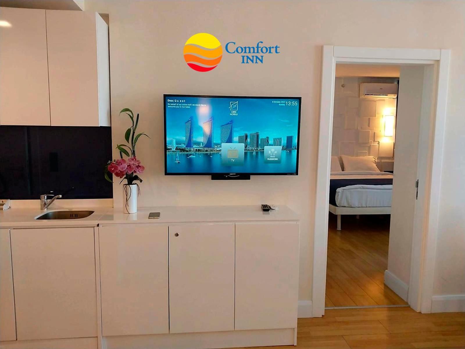 Comfort Inn ☆ Orbi City Batumi Luaran gambar